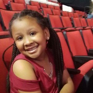 Meet your Posher, Williams